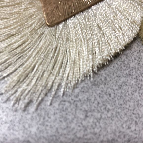 Influence fringe dangle earrings - - Picture 6 of 8